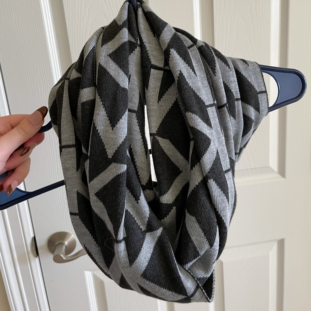 Michael Kors Infinity Scarf